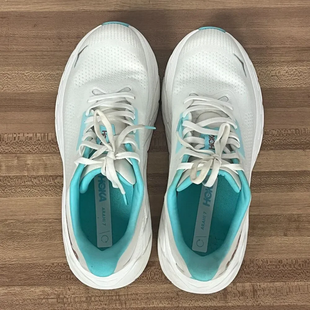 HOKA Arahi 7 Running Shoes Frost/Rose Gold White 1147851 FTRS Women's 9B